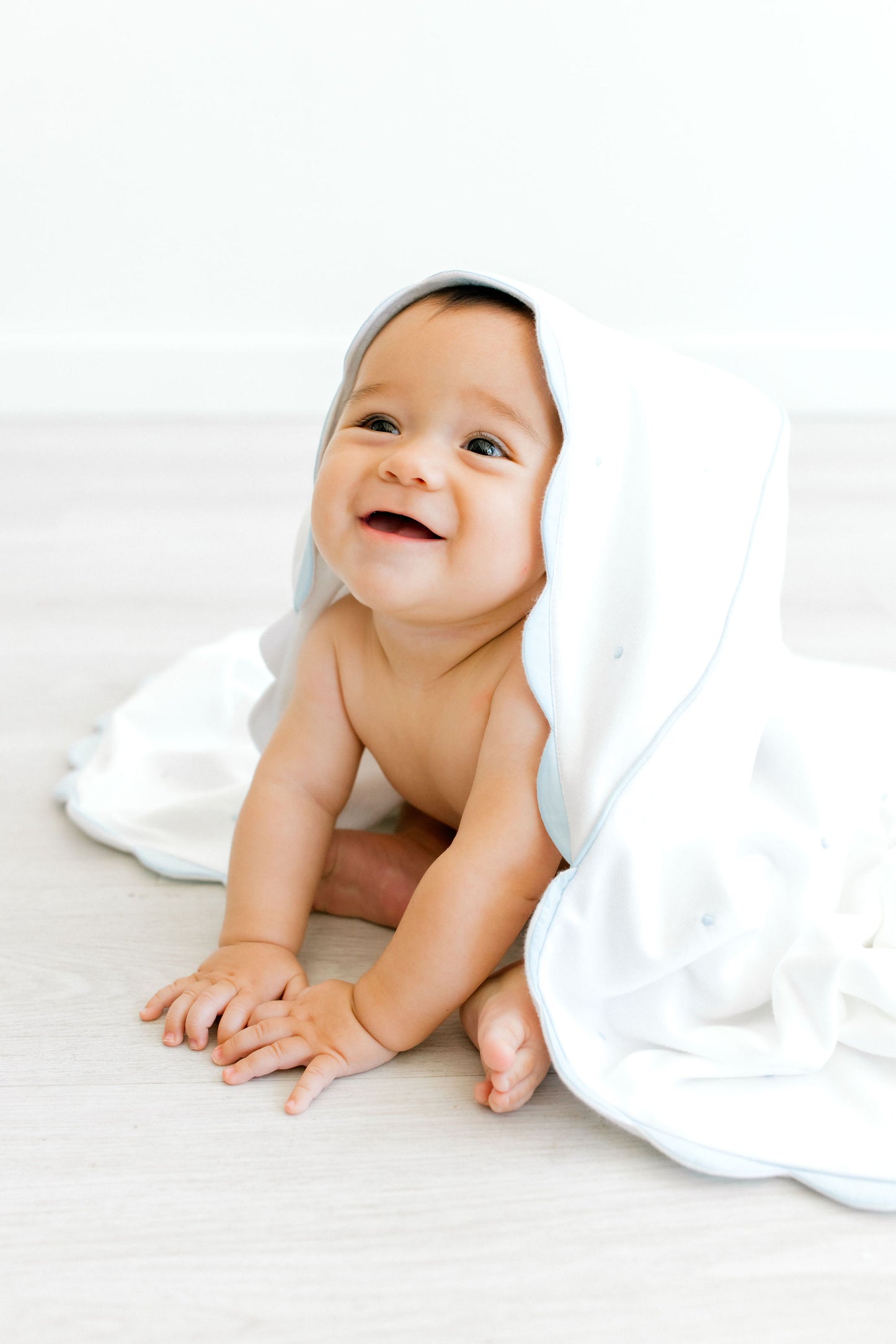Embroidered Dots Hooded Towel